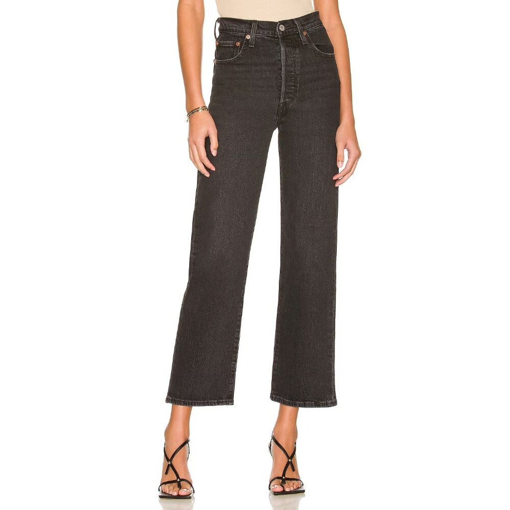 NWT Levi's Ribcage Straight Ankle in Feelin' Cagey Black Super High Rise Jean 28